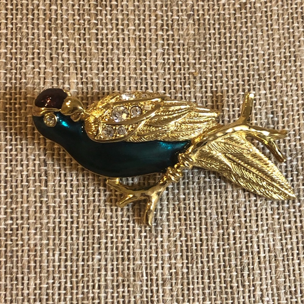 Avon Vintage Parrot Brooch